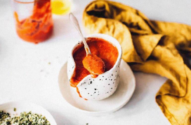 Spice Up Your Dishes with Sugar-Free Vegan Buffalo Sauce - A Tangy Delight!