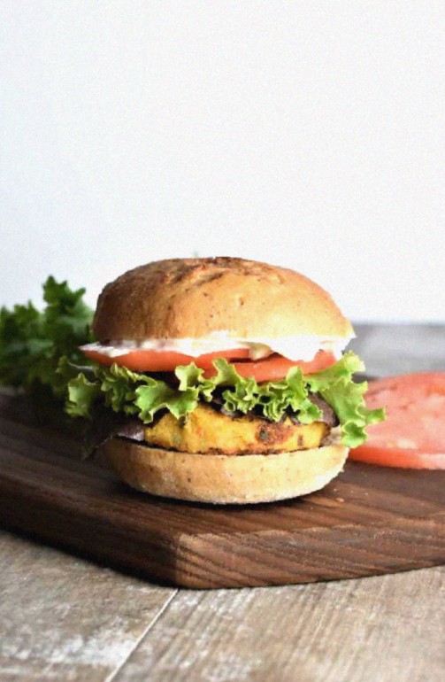 Vegan Ranch Chickpea Burgers