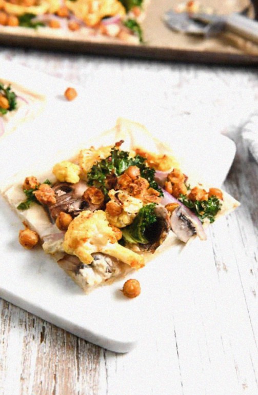 Buffalo Chickpea Pizza