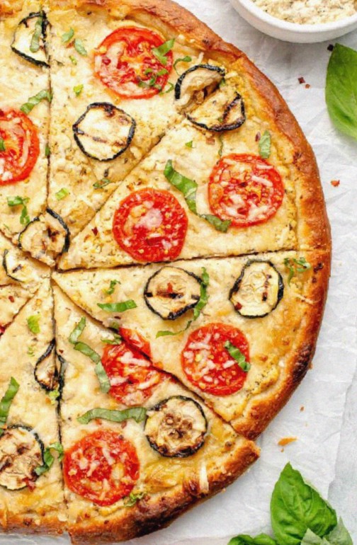 Zucchini Tomato White Pizza