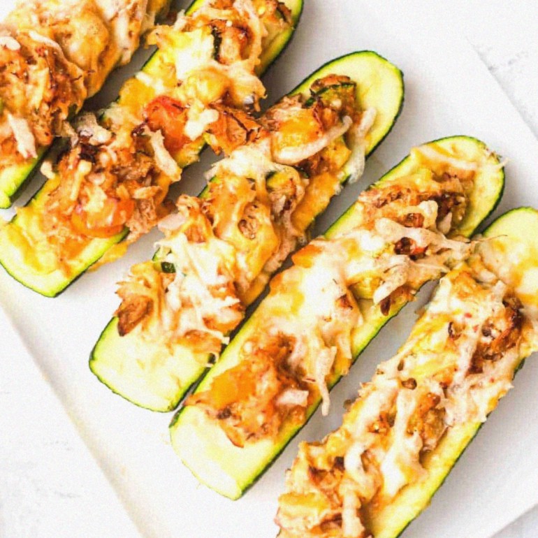 Air Fryer Buffalo Chicken Zucchini Boats