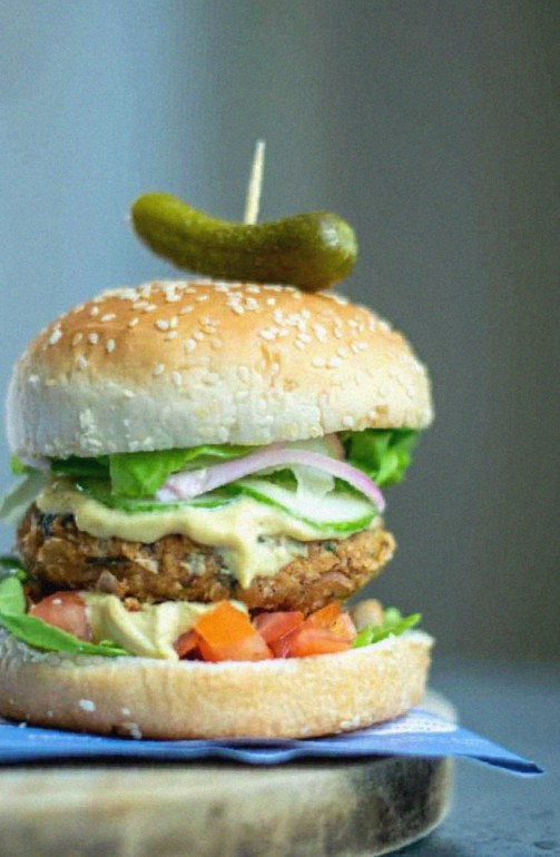 Air Fryer Veggie Burger