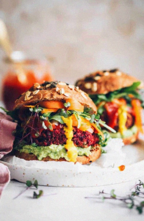 Beetroot Kidney Bean Burgers