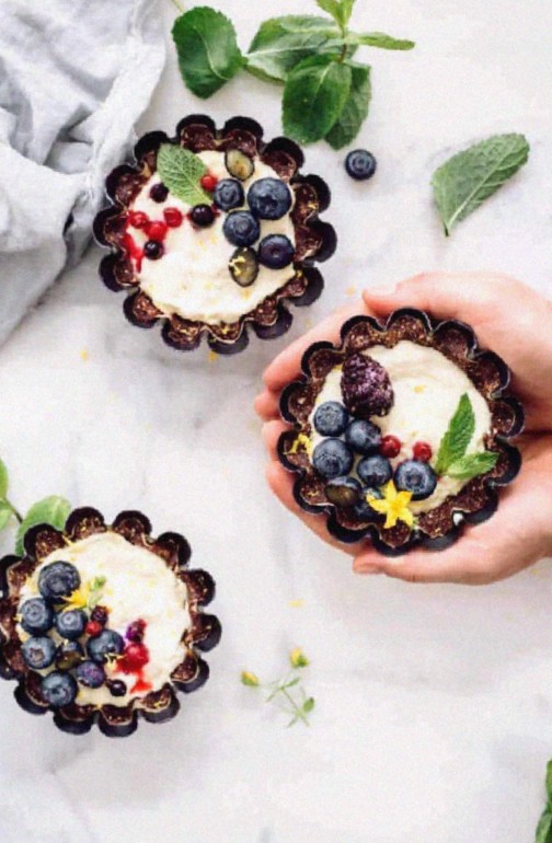 Mini Vegan Fruit Tarts