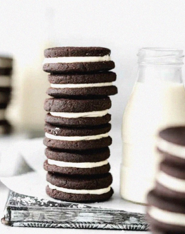 Homemade Oreo Cookies